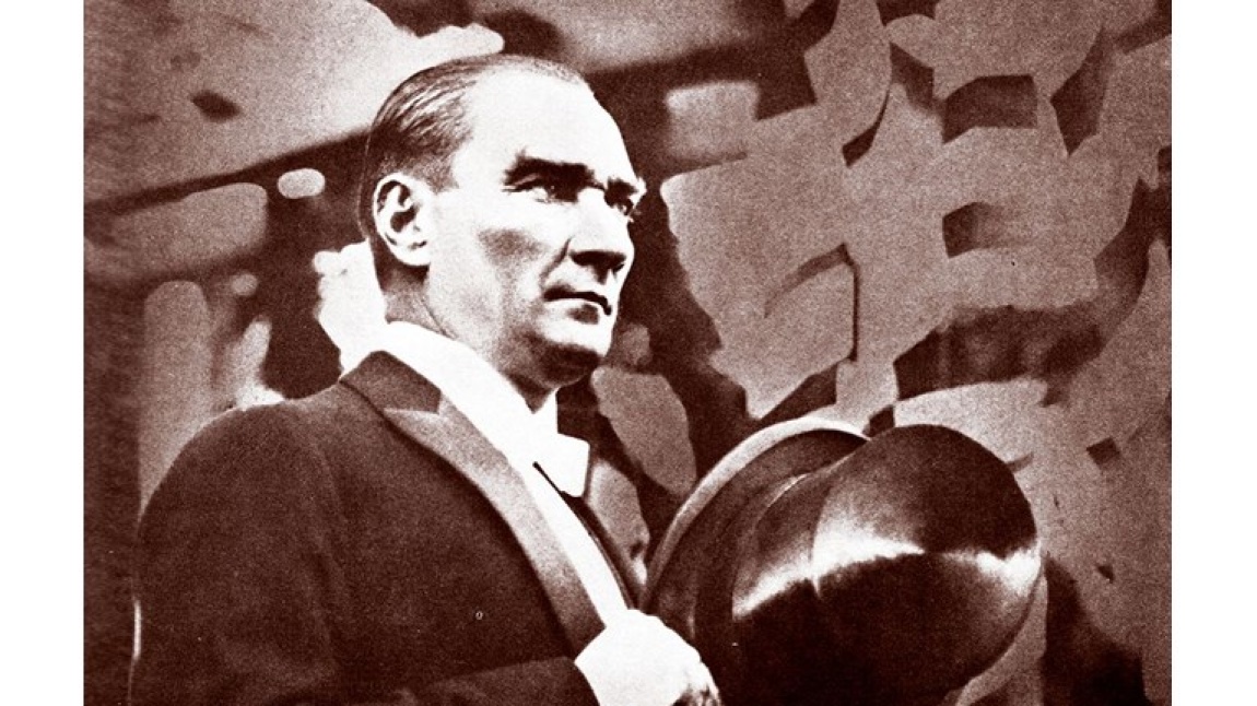 10 Kasım Atatürk’ü Anma